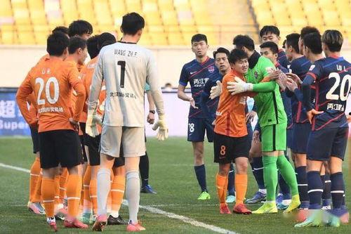 深圳足球衣爆料最新消息,色彩鲜明，细节升级  第3张